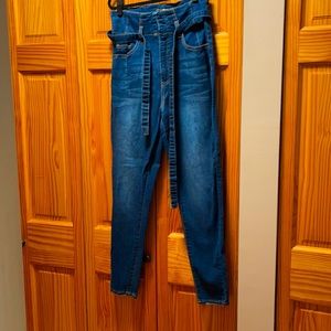 Fashion Nova Paper Waist Skinny Jeans S11